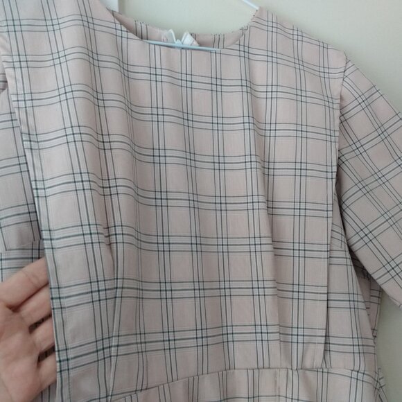 Amish Mennonite Cape Dress 42"B 35"W Pink Plaid Cotton Blend Long - Picture 8 of 11